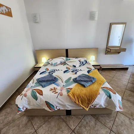 Vila Por Favor Vilă *